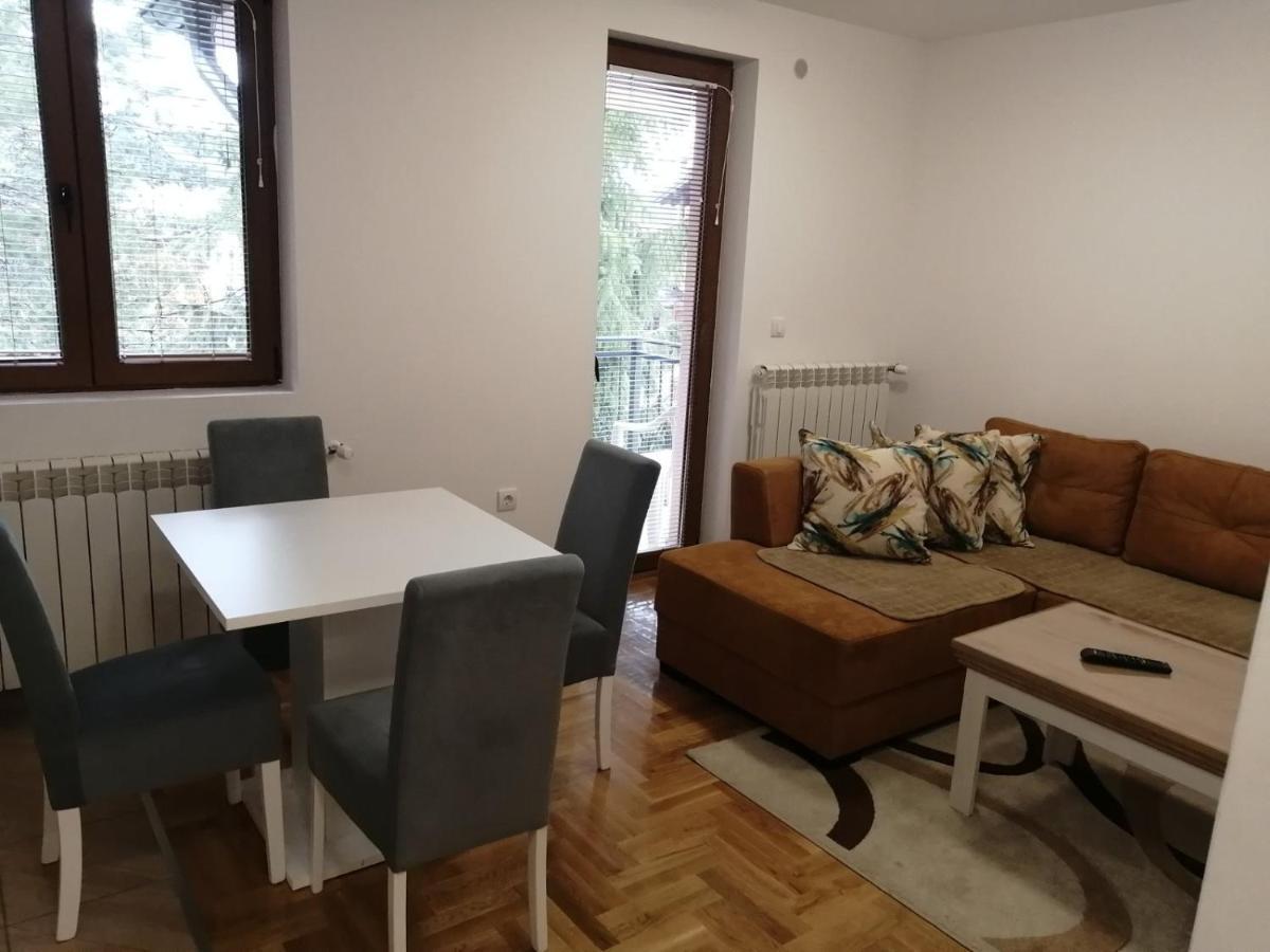 Vila Meridijan Zlatibor Luaran gambar