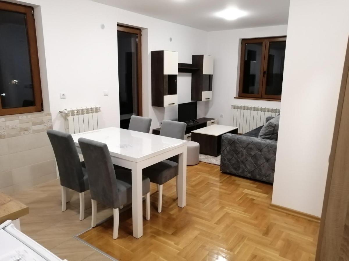 Vila Meridijan Zlatibor Luaran gambar